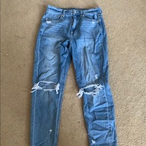 american eagle mom jeans